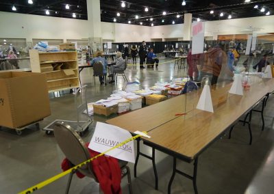 c112320_voterecountday04_0780