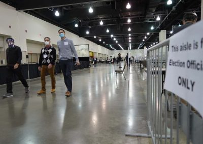 c112320_voterecountday04_0796