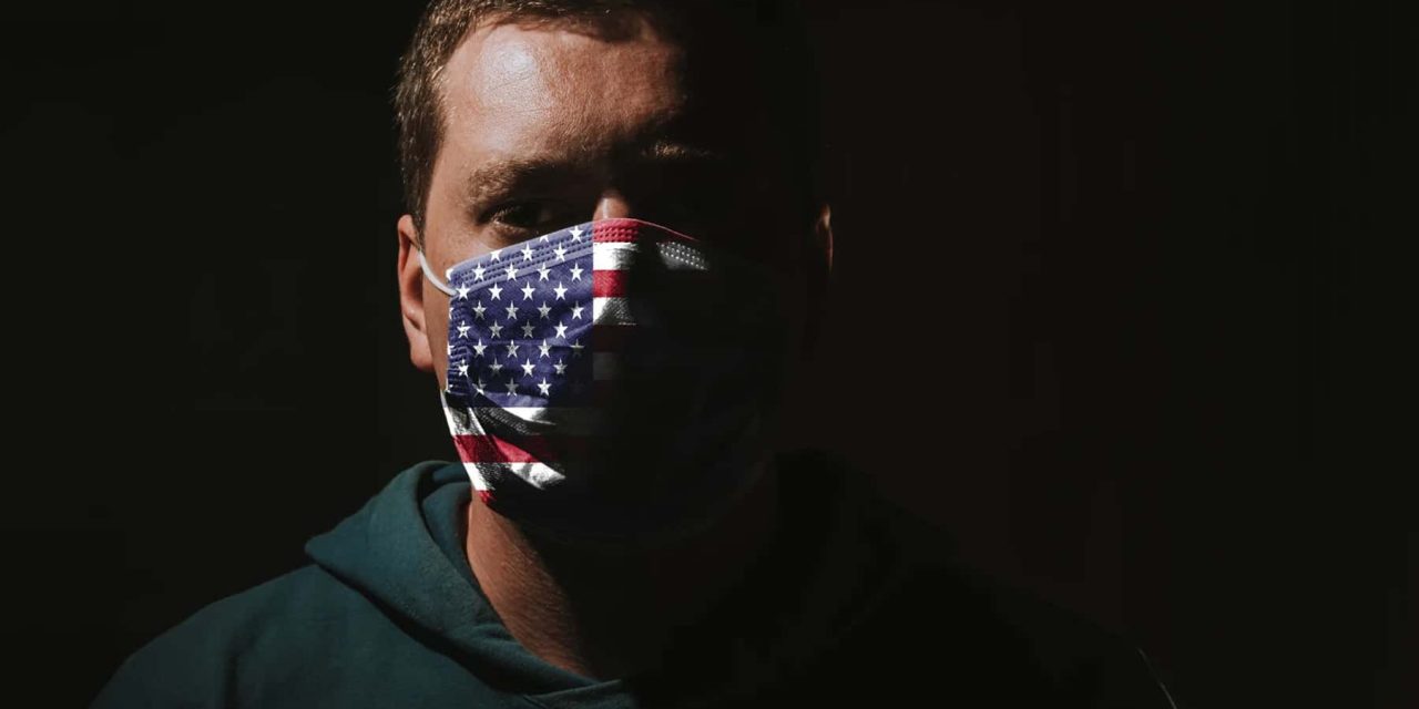 120920_americaflagmaskcovid_01