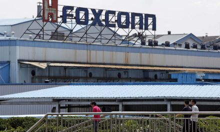 Audit finds Foxconn could get tax credits for work done outside Wisconsin while in breach of contract