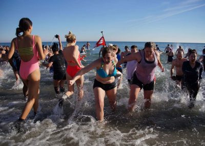 c010117_polarplunge_1211