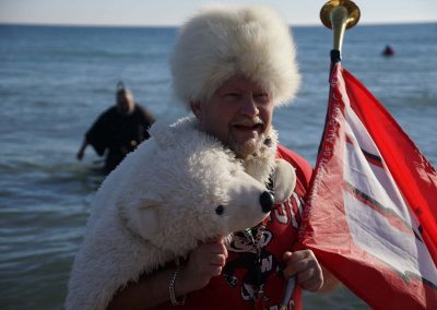 f04_010117_polarplunge_1895