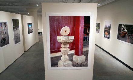 From Hutongs to Maglevs: Photo exhibit brings rare immersive look at Chinese culture to Milwaukee