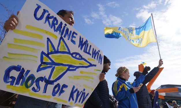 We are all Ukrainians now: Milwaukee residents condemn Putin at peace rally against war in Ukraine