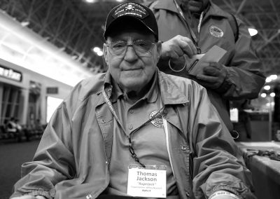 042322_HonorFlight_0500a_0295