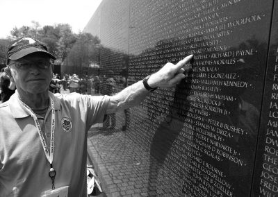 042322_HonorFlight_5357c_5238