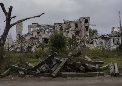 112122_SurvivedKherson_08_BernatArmangue