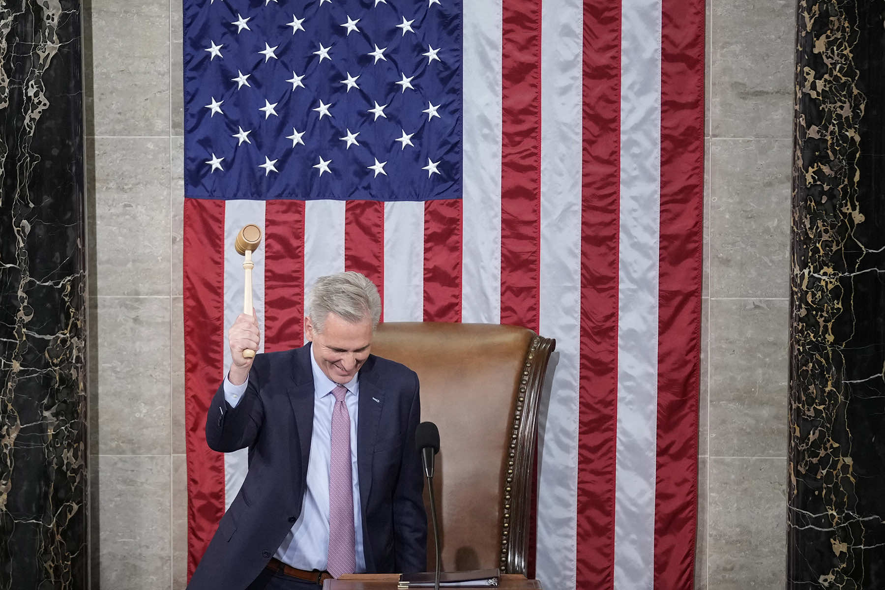 Republican McCarthy wins House speaker on 15th ballot: recap