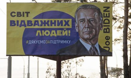 World leaders thanked for their support of Ukraine in billboard series by the “Brave Society” of Irpin