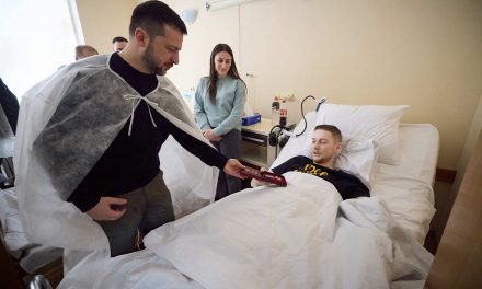 President Zelenskyy offers gratitude and awards to wounded soldiers while visiting Lviv Hospital