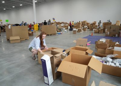 061023_WarehousePackUMANA_0915