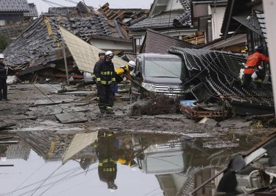 a_010324_JapanEarthquake_04_KyodoNews