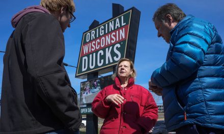 Tammy Baldwin returns to “go everywhere” strategy to keep Senate seat against Trump-backed millionaire