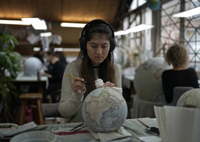 041024_AgeOfGlobes_a06_KinCheung