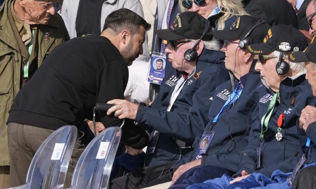 99-year-old U.S. D-Day veteran hugs President Zelenskyy and calls him a savior of the  Ukrainian people