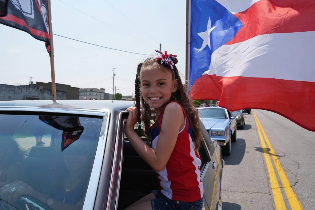 00_060825_PuertoRicoParade_1002