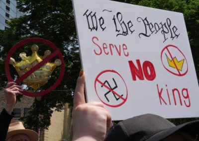 014_061425_NoKingsProtest_0630