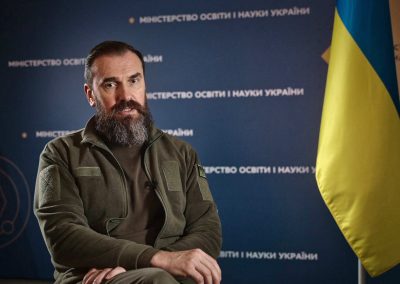 060125_WarOnEducation_04a
