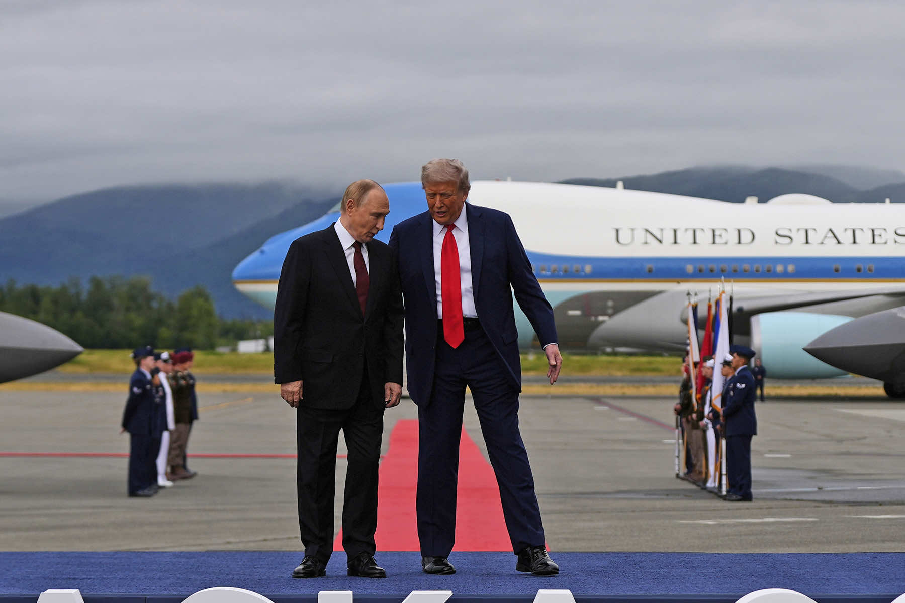 War and Criminals: Trump’s meeting with Putin ends in epic failure to end bloodshed in Ukraine as promised