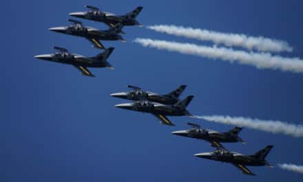 Milwaukee Air & Water Show Postponed until 2017