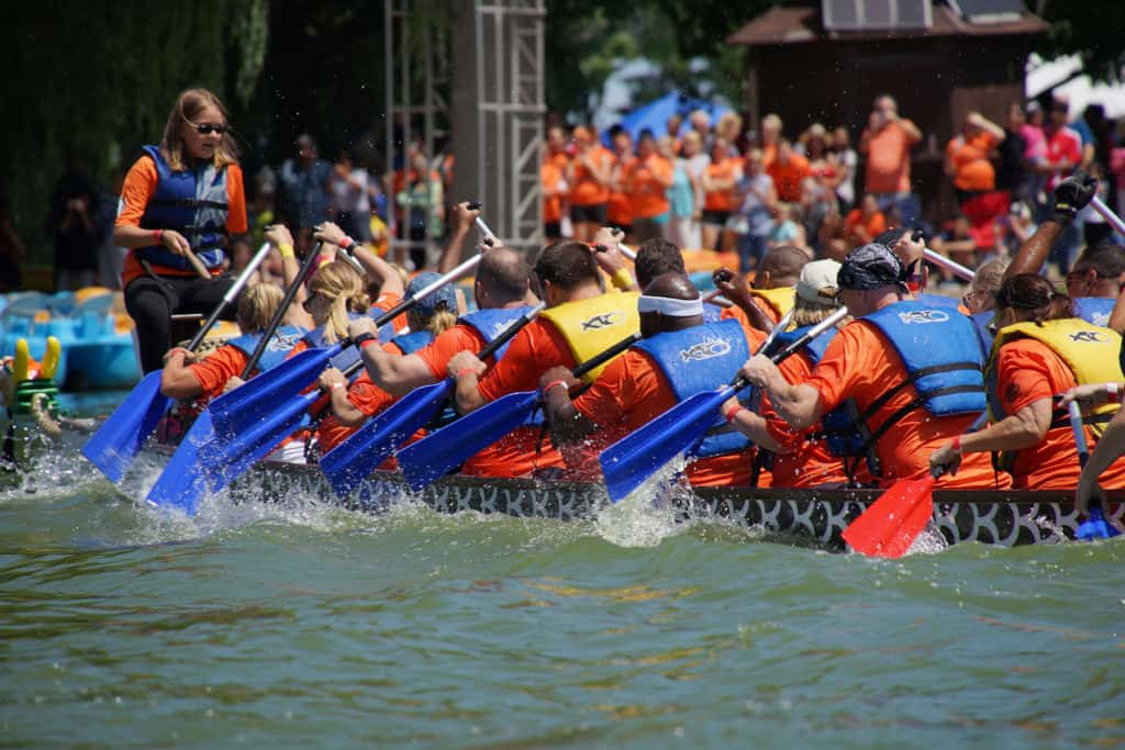 01_073016_DragonBoatRace_4865