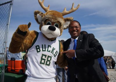 082616_bucks_album_01_15