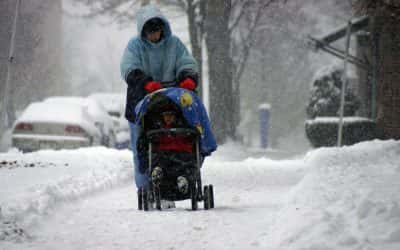 Polar Vortex brings cold weather emergency and limits nonessential services for Milwaukee
