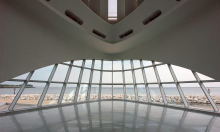 Milwaukee Art Museum to host Easter brunch and April exhibits
