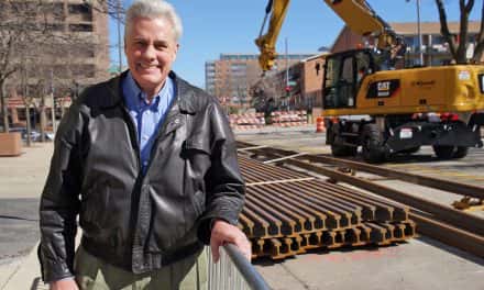 Milwaukee public gets first look at streetcar rail construction