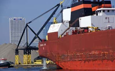 Port Milwaukee expects another strong year for international cargo as shipping season begins