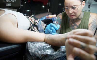 Tattoo convention draws inked bodies as living art