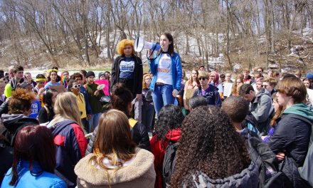 Milwaukee students walkout of class in call to end gun violence on Columbine anniversary