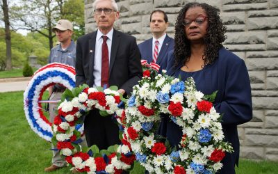Honoring Fallen Heroes: Wood National Cemetery hosts 2019 Memorial Day tribute
