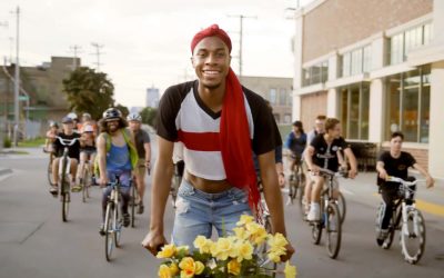 Lex Allen shares journey of self-discovery with a love letter to Milwaukee in “Let Go” music video