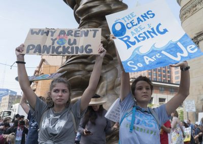 092019_climatestrikemarchmke_20