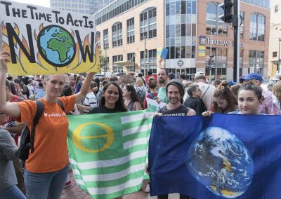 092019_climatestrikemarchmke_21