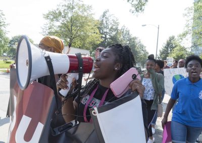 092019_climatestrikemarchmke_38