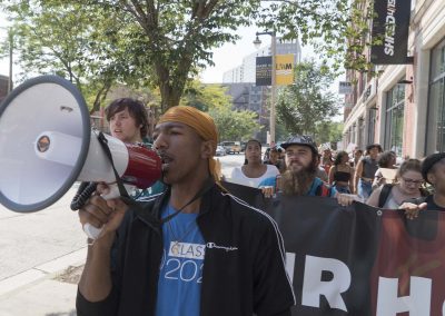 092019_climatestrikemarchmke_46