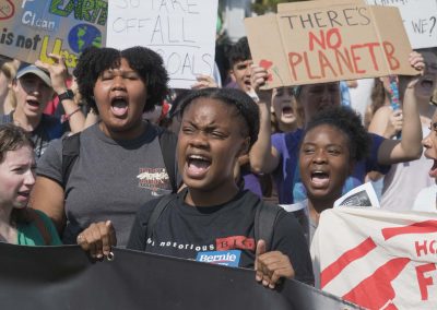 092019_climatestrikemarchmke_49