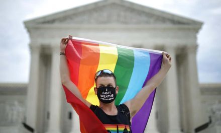 Supreme Court rules that existing federal laws protect LGBT people against job discrimination