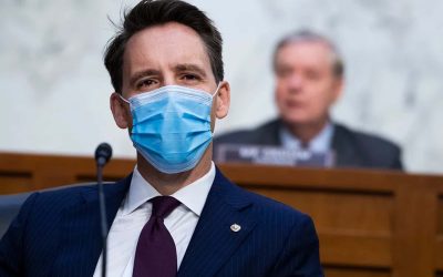 Democracy watchdog cites 14th Amendment in effort to ban insurrectionist lawmakers from public office