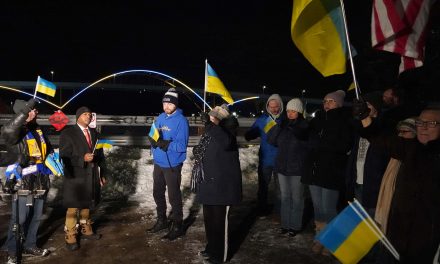 Milwaukee’s Hoan Bridge joins landmarks around the world using lights to show solidarity with Ukraine