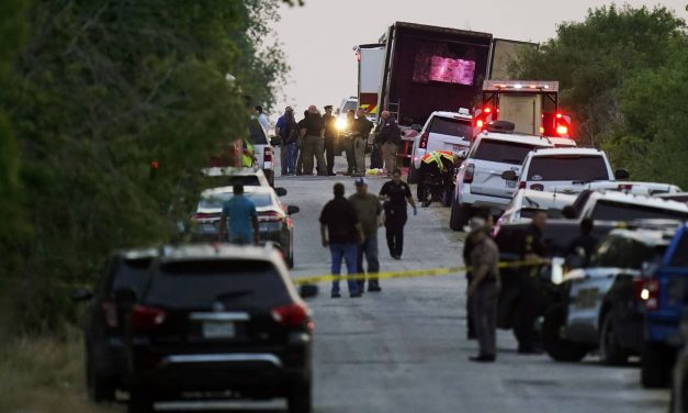 Dead migrants found in abandoned trailer truck shows desperation caused by Trump’s Title 42 policy