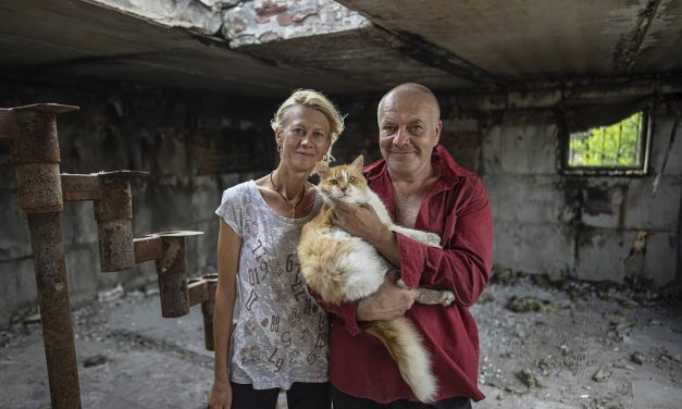 Under conditions of war: Friendships and family ties in Ukraine have been both shattered and strengthened