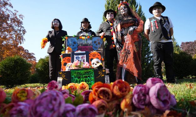 Día de Muertos: Historic Forest Home Cemetery hosts annual celebration of life for Milwaukee families