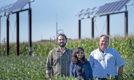 A skeptical Corn Belt: Researchers seek methods to unobtrusively install solar stations on farmland