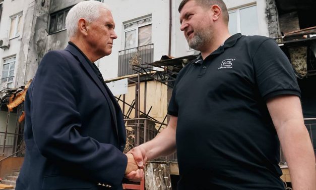 Former Vice President Mike Pence visits Irpin during unannounced campaign trip to Kyiv