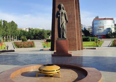 083123_Kyrgyzstan2_a11_EM_Memorials_15