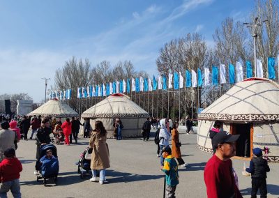 083123_Kyrgyzstan3_b01_EM_Market_08