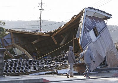 b_010324_JapanEarthquake_09_KyodoNews